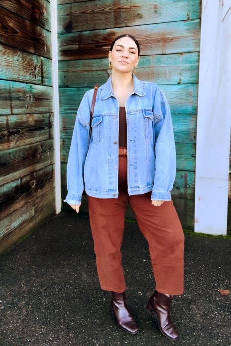 Styling Utility Pants, Plus Size Barrel Jeans Outfit, Barrel Pants Outfit, Utility Barrel Pant, Barrel Pants, Jacket Outfit Women, Utility Pants, Pants Outfit, Jean Outfits