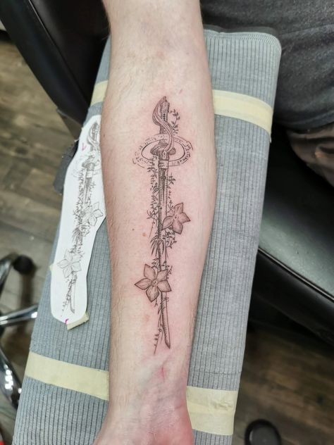 Lunar Tear Tattoo, Nier Tattoo, Virtuous Contract, Lunar Tear, Tears Tattoo, Tear Tattoo, Platinum Games, Spiritual Tattoos, Nier Automata