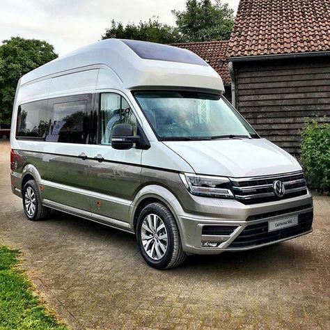 VW Crafter California XXL World Premiere. #cars #car #quickcarreview #volkswagen #campervan #vwcaliforniaxxl #volkswagencommercial… Volkswagen Campervan, T6 California, Converted Vans, Best Campervan, Luxury Van, Vw Lt, Aston Martin Cars, Campervan Life, Van Life Diy