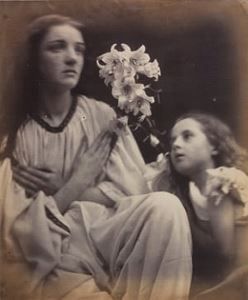 Julia Margaret Cameron Photography, Louis Daguerre, Julia Margaret Cameron, Julia Cameron, Pre Raphaelite, White Photo, Vintage Ephemera, New Shows, Vintage Photographs