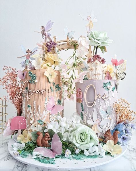 Birthday Forest Theme, Bridge Cake, Woodland Fairy Cake, Fairy Garden Birthday Cake, Woodland Theme Birthday, Enchanted Forest Cake, Garden Birthday Cake, Whimsical Cakes, Fairy Garden Cake