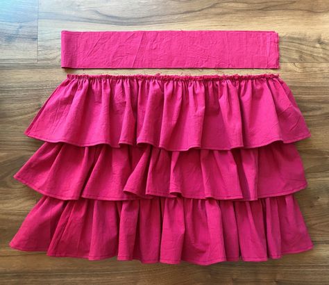 Tiered Ruffle Skirt Pattern, Elastic Waist Skirt Diy, Skirt Template, Short Satin Skirt, Ruffle Skirt Tutorial, How To Make Ruffles, Ruffle Skirt Pattern, Diy Tulle Skirt, Rara Skirt