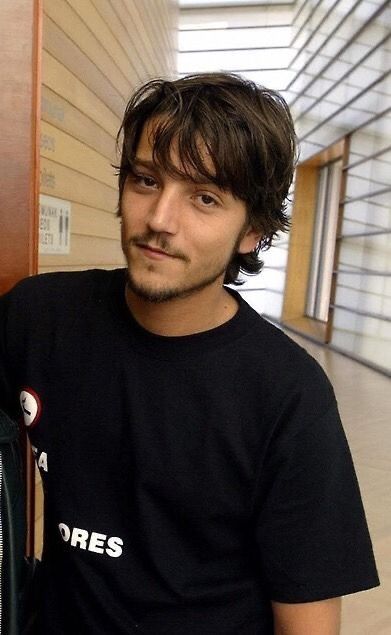 Cassian Andor, Diego Luna, Dirty Dancing, Pedro Pascal, Things I Love, Cute Actors, Man Crush, Pretty Men, Celebrities Male