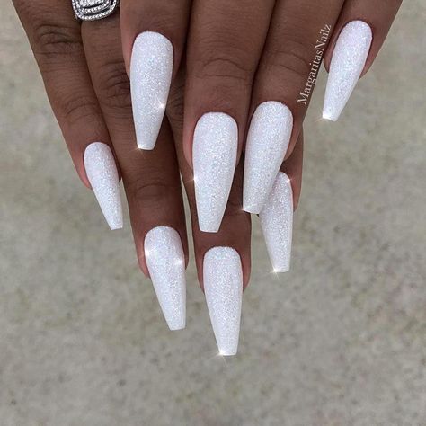 32 Extraordinary White Acrylic Nail Designs to Finish Your Trendy Look - White Coffin Acrylic Nails #acrylicnailsneutral White Coffin Nails, White Glitter Nails, Easy Nails, White Acrylic Nails, White Nail Art, White Nail Designs, Nailed It, Prom Nails, Coffin Nails Designs