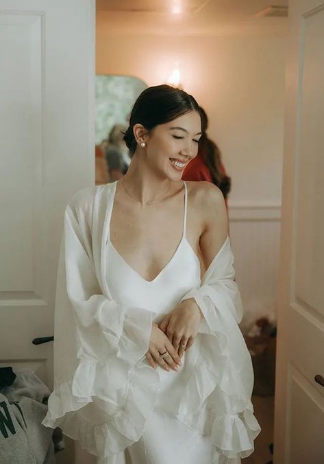 Natalie Zucchero takes us inside her breathtaking California nuptials with homebodii Bridal Robes Getting Ready, Wedding Day Robes, Bridesmaid Get Ready Outfit, Bridesmaids Robes, Bridal Party Getting Ready, Lace Bridal Robe, Bridesmaid Getting Ready, Bridal Prep, Getting Ready Wedding