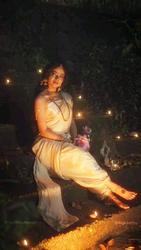 Apsara Aesthetic, Ranjitha Menon, Devi Aesthetic, Tripura Sundari, Goddess Aesthetic, Indian Princess, Royalty Aesthetic, Vintage Photoshoot, Dreamy Photography