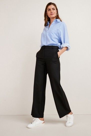 Black Wide Leg Trousers Outfit, Wide Leg Black Pants Outfit, Black Wide Leg Pants Outfit, Wide Leg Pants Outfit Work, Tailored Pants Outfit, Black Trousers Outfit, Wide Pants Outfit, Wide Leg Trousers Outfit, Wide Leg Outfit