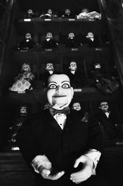 Dead Silence, Ventriloquist Puppets, Ventriloquist Doll, Creepy Photos, Creepy Doll, Creepy Dolls, Alam Yang Indah, Scary Movies, Movie Characters