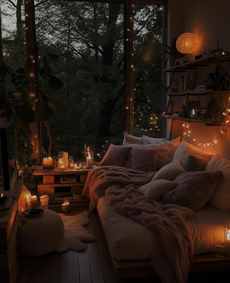 Candle Light Bedroom, Dark Room Aesthetic, Peaceful Room, Hygge Living Room, Cozy Reading Chair, Bedroom Inspiration Cozy, Vibey Room, Fall Bedroom Ideas, Inspiration Interior Design