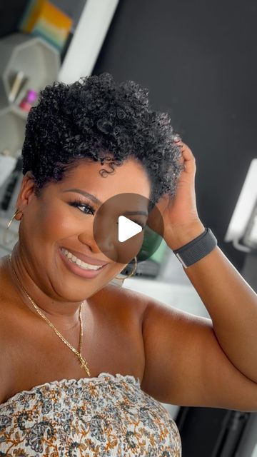 4 C Short Hairstyles, Short Hairstyle Women Black Woman Curly, Tapered Cut Natural Hair, Short Twa Hairstyles, Undercut Natural Hair, Black Naturally Curly Hair, Natural Hair Pixie Cut, Pixie Curls, Natural Hair Pictures