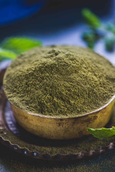 Herbs Photography, Mint Powder, Drying Mint Leaves, Mint Plants, Mint Recipes, Powder Recipe, Homemade Spices, Spice Mix, Dehydrated Food