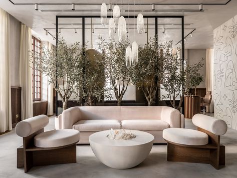 iO Beauty Gallery — Asthetique Minimalism Living, Lots Of Plants, Casa Cook, Interior Boho, Spa Interior, Salon Interior Design, Kaohsiung, Spa Design, Waiting Area