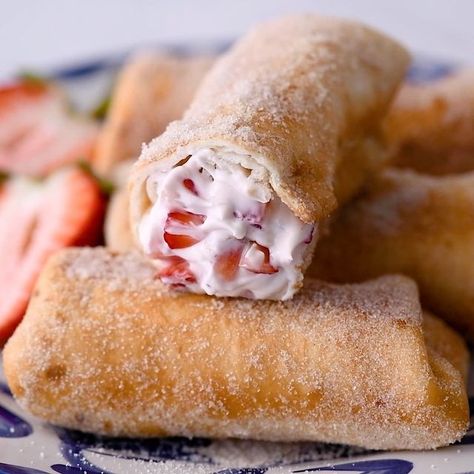 Isabel | Easy Mexican Recipes on Instagram: "These Mini Strawberry Cheesecake Chimichangas filled with fresh @castrawberries are one of my favorite treats to make on the weekend! 🍓 🤤 Lightly fried to perfection, this Mexican-inspired dessert is packed with an easy strawberry cream cheese mixture and rolled in a cinnamon sugar topping. It doesn’t get any better than that! Get the recipe on the California Strawberries website (linked in my profile!) and treat yourself! #ad ⠀⠀⠀⠀⠀⠀⠀⠀⠀ ⭐️ Bonus Poi Strawberry Cheesecake Nachos, Strawberry Chimichanga, Cheesecake Chimichangas, Strawberry Cheesecake Chimichangas, Easy Mexican Recipes, Cream Cheese Enchiladas, Mini Strawberry Cheesecake, Mexican Desserts, Cream Cheese Roll Up