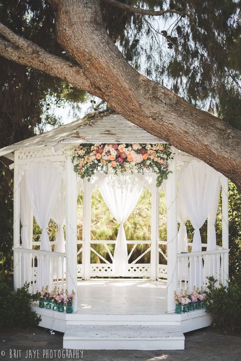 San Diego Wedding Venues We Love: Green Gables Wedding Estate Wedding Gazebo Flowers, Green Gables Wedding Estate, Gazebo Wedding Decorations, White Gazebo, Gazebo Decorations, San Diego Wedding Venues, Gazebo Wedding, Backyard Gazebo, Wedding Forward