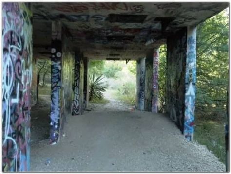 20 Abandoned Places In San Antonio TX Shes Like Texas, Female Rage, Most Haunted, San Antonio Texas, San Antonio Tx, Abandoned Places, Top 20, San Antonio, Graffiti