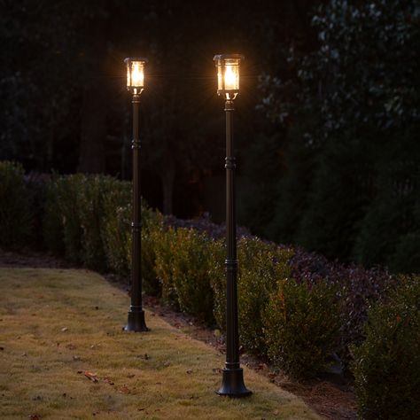 Aurora Bulb Black Modern Solar LED Post Light with EZ-Anchor and Pole - Bed Bath & Beyond - 39487046 Solar Lamp Post, Solar Post Lights, Outdoor Solar Lamps, Outdoor Lamp Posts, Solar Led Lights, Solar Powered Lights, Diy Solar, Solar Lamp, The Aurora