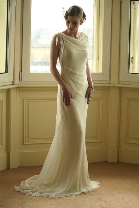 30s Wedding Dress 1930’s Wedding Dress, 1930s Wedding Dress, Grecian Wedding, Gaun Fashion, Silk Wedding Dress, Bohemian Wedding Dresses, 1930s Fashion, Moda Vintage, Wedding Deco