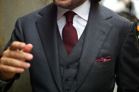 Charcoal suit and burgundy tie Charcoal Suit, Burgundy Tie, Maroon Wedding, Suits Men, Wedding Groomsmen, Groomsmen Suits, Red Tie, Groomsmen Attire, Groom Suit