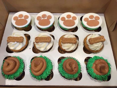 Dog Theme Dessert, Dog Party Cupcakes, Puppy Theme Cupcakes, Animal Shelter Birthday Party Ideas, Dog Themed Desserts, Dog Themed Cupcakes, Poop Cupcakes, Cupcakes Dog, Puppy Cupcakes