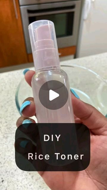 Tranquil Life Wellness on Instagram: "Glow from within with the power of rice! 🌾✨ This DIY rice toner is a skincare game-changer, packed with natural vitamins and minerals to brighten and hydrate your skin. Say hello to a radiant, smoother complexion with this simple homemade remedy. Ready to try it?  #healthandbeauty #glowingskin #skincareroutine #beautytips #naturalbeauty #glowingskin #glowingskin #healthylifestyle #beautycare #selfcareroutine #nutritiontips #mindbodysoul #healthyskin #beautybloggers #face #ecobeauty #ricetoner #cleanbeauty #beautyinfluencer #skincare #beautydiy #organicbeauty #healthyskin #fitnessjourney #beauty #beautysecrets #sustainablebeauty #glow #usa #healthyhabits" Natural Face Toner Diy, Rice Toner Diy, Rice Toner For Face, Diy Toner Face, Toner Diy, Natural Face Toner, Rice Toner, Face Brightening, Eco Beauty