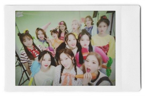 Loona Ot12 Polaroid, Polaroid Widget, Loona Polaroid, Deema Core, Loona Ot12, Polaroid Edit, 12 Forever, Loving U, South Korean Girls