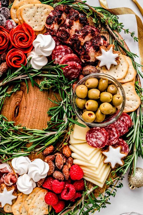 Christmas Wreath Charcuterie Board - Haute & Healthy Living Christmas Brie Charcuterie Board, Christmas Charcuterie Spread, Christmas Wreath Cheese Board, Large Charcuterie Board Christmas, Seasonal Charcuterie Board, Christmas Charcuterie Wreath Board, Wreath Cheese Board, Vegan Charcuterie Board Christmas, Hanukkah Charcuterie Board