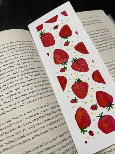 Bookmarks Crochet, Bookmark Crochet Tutorial, Bookmark Easy, Bookmark Crochet, Handmade Bookmarks Diy, Crochet Bookmark, Easy Patterns, Creative Bookmarks, Bookmark Craft