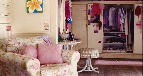 Claire brown’s room in aquamarine Aquamarine Room, Brown Room Aesthetic, Y2k Childhood, Tropical Y2k, 2000s Room, Tropical Core, Brown Room, Adventure Room, Y2k Bedroom