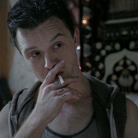 Mickey Milkovich Icon, Mickey Milkovich, Shameless Scenes, Shameless Mickey And Ian, Shameless Characters, Ian Shameless, Shameless Tv Show, Noel Fisher, Ian And Mickey