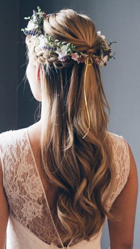 Hair Down Flower Crown Wedding, Bridal Hair With Flower Crown Half Up, Bridesmaid Hair With Flower Crown, Bride Hair With Flower Crown, Hair Styles With Flower Crown, Long Hair With Flower Crown, Flower Crown Hairstyle Half Up, Bride Hair Flower Crown, Wedding Hairstyles Flower Crown