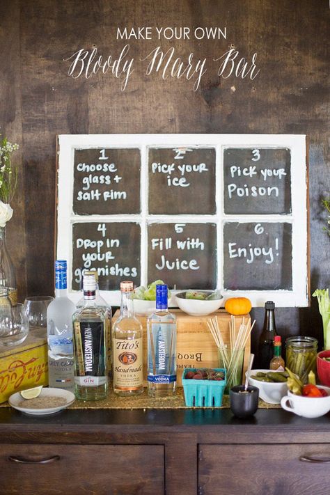 Bloody Mary Bar - DIY Idea Diy Wedding Bar, Diy Cocktail Bar, Wedding Drinks, Diy Cocktails, Gin Bar, Diy Drinks, Drink Station, Pool Bar, Brunch Wedding