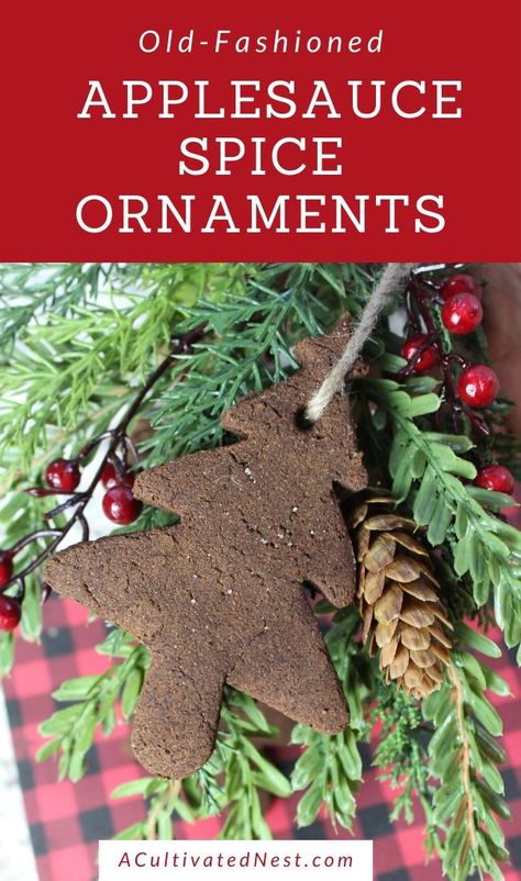 Old-Fashioned Applesauce Spice Ornaments- Bring an old-fashioned, rustic touch to your Christmas tree this year with these homemade old-fashioned applesauce spice ornaments! They're beautiful, easy to make, and smell amazing! | #ChristmasOrnaments #DIY #ChristmasCraft #DIYOrnaments #ACultivatedNest Diy Primitive Christmas Ornaments, Spice Ornaments, Old Fashioned Christmas Decorations, Ornament Wreaths, Fashion Christmas Tree, Homemade Christmas Tree, Cinnamon Ornaments, Christmas Primitive Crafts, Christmas Candles Diy