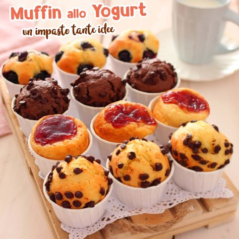 Impasto per i muffin allo yogurt - Fatto in casa da Benedetta Muffin Allo Yogurt, Italian Cuisine Recipe, Yogurt Muffins, Cake Recepies, Light Desserts, Muffin Mix, Sweets Cake, Breakfast Cake, Mini Muffins