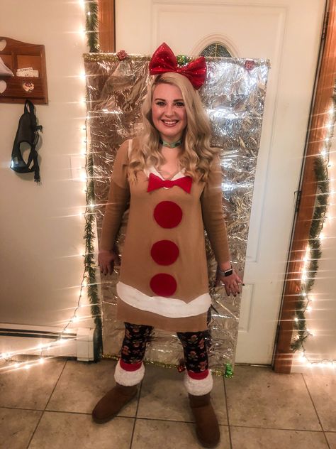 Gingerbread costume on a baking sheet Gingerbread Girl Costume, Gingerbread Costume, Diy Christmas Costumes, Christmas Character Costumes, Christmas Costumes Diy, Gingerbread Outfit, Ugly Christmas Sweater Diy Funny, Gingerbread Man Costumes, Ugly Christmas Sweater Outfit