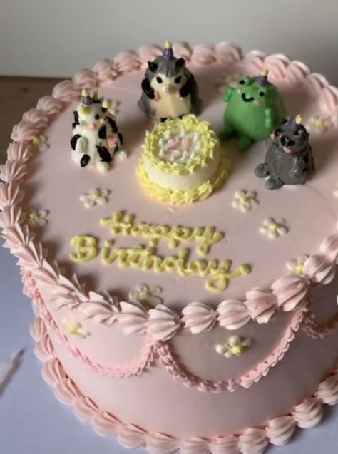 15th Birthday Cakes, Animal Birthday Cakes, Funny Birthday Cakes, Mini Cakes Birthday, Cute Baking, Pretty Dessert, Creative Birthday Cakes, Cute Cake, Animal Cake