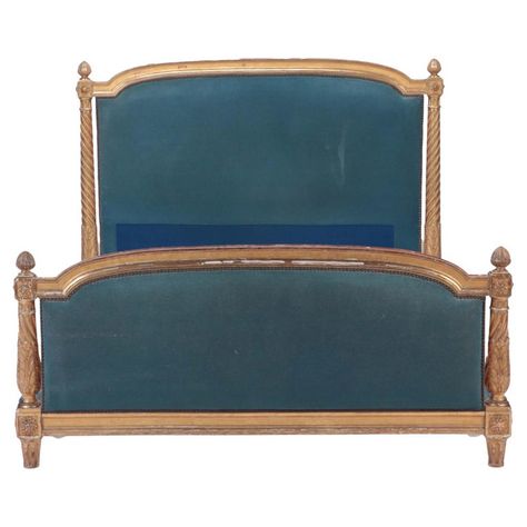 French Louis XVI Style Giltwood Bed, C 1880 | See more antique and modern Beds and Bed Frames at https://www.1stdibs.com/furniture/more-furniture-collectibles/bedroom-furniture/beds-frames Camilla Frances, French Headboard, Mid Century Modern Accent Chairs, Fluted Columns, French Louis Xvi Style, French Bed, Old Beds, Lift Recliners, Twin Size Bedding