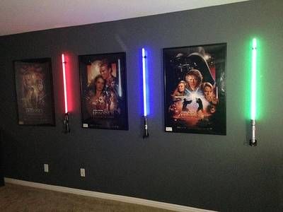 Sala Nerd, Star Wars Basement, Star Wars Zimmer, Star Wars Man Cave, Star Wars Room Decor, Zimmer Diy, Star Wars Bedroom, Nerd Room, Star Wars Painting