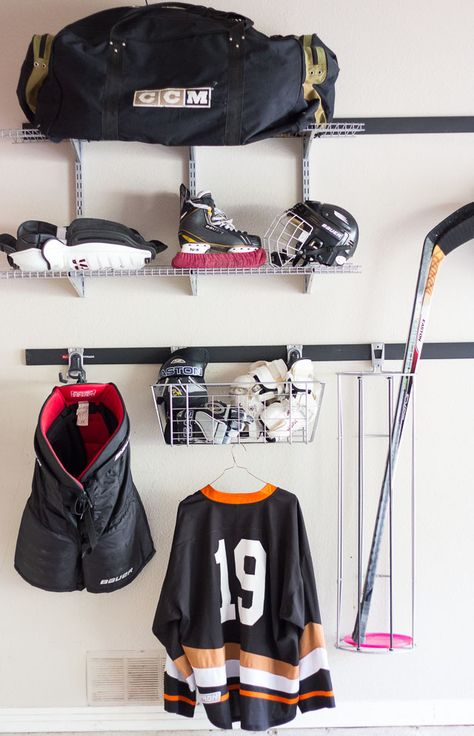 Got a hockey player at home? Here is an awesome way to store their equipment and minimize odors! Hockey Gear Storage, Hockey Equipment Storage, Hockey Organization, Hockey Crafts, Hockey Bedroom, Sports Storage, Hockey Room, Hockey Decor, Hockey Gear