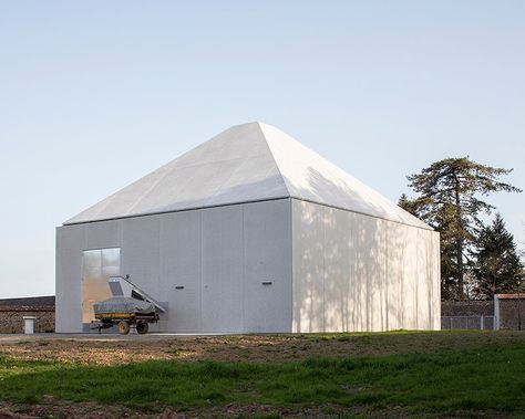 ALTA tops compact concrete 'boiler room' with pyramid roof in france Modular Apartment, Pyramid Roof, Design Yard, Steel Doors And Windows, Open Architecture, Boiler Room, Concrete Facade, Desert Living, Industrial Architecture