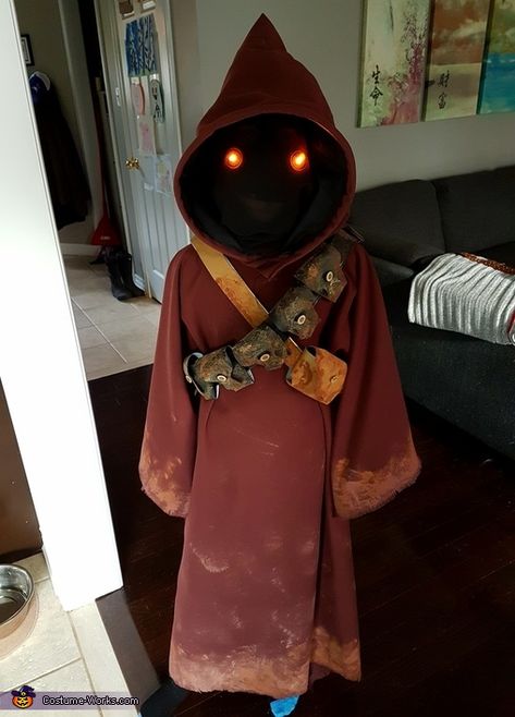 Handmade Halloween Eye Mask For Masquerade, Handmade Halloween Eye Masquerade Mask, Samurai Mask For Halloween, Light Up Mask Halloween Costume, Light Up Halloween Mask, Jawa Costume, 2017 Halloween Costumes, Star Wars Halloween Costumes, Hockey Mask