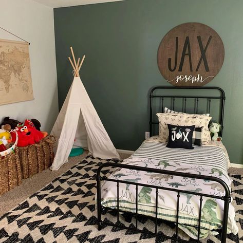 Creative Kids Room Ideas with Wigwam, Green Accent Wall, Vintage World Map Bedroom With Green Accent Wall, Boys Green Bedroom Ideas, Boy Room Accent Wall, Kids Room Wall Color, Boys Room Paint Colors, Boys Bedroom Green, Boys Room Colors, Boys Bedroom Colors, Green Kids Rooms