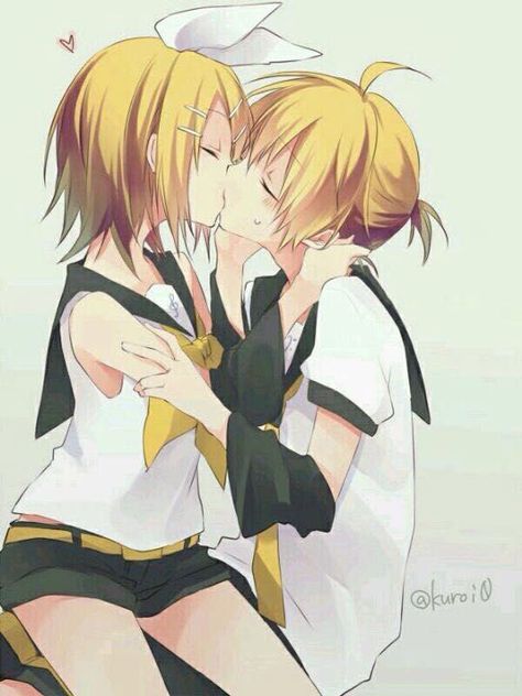 Len Y Rin, Kaai Yuki, Kagamine Twins, Kagamine Rin And Len, Anime Siblings, Amazing Cosplay, Manga Cosplay, Anime Kiss, Cosplay Ideas