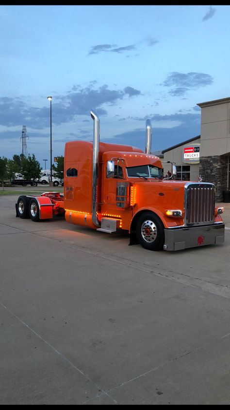 Stretched Peterbilt, Peterbilt Wallpapers, Custom Semi Trucks, Orange Truck, Custom Peterbilt, Trucks For Sell, Cash App Gift Card, Tire Pictures, Tractor Trailer Truck