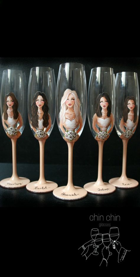 Wedding Make Up Natural, Personalized Glasses Wedding, Bride Shower Gifts, Unique Wine Glass, Make Up Bride, German Wedding, Bride And Groom Glasses, Toasting Flutes Wedding, Rustic Bride