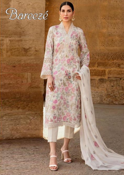 Simple Shirt Design, Partywear Suits, Lawn Dresses, Cotton Kurtis, Classy Suits, Latest Dress Design, Pakistani Fashion Casual, Pakistani Dresses Casual, Pakistani Fancy Dresses