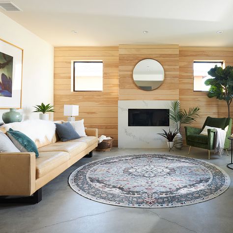 Round Rugs in Living Room, Dining and Bedroom | Ruggable Blog Round Rug Living Room Layout, Round Rug In Living Room, Rug In Living Room, Living Room Rug Placement, Round Carpet Living Room, Round Rug Living Room, Round Living Room, Rug Placement, Curved Furniture