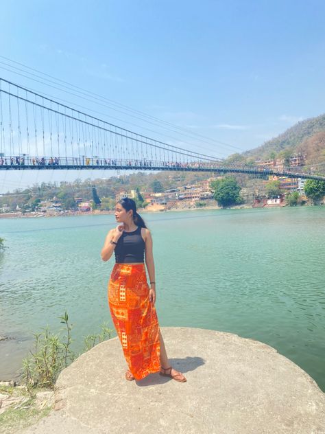 Rishikesh Travel, Wrap Skirt Outfit, Outfit Travel, Travel India, Rishikesh, Skirt Outfit, India Travel, Travel Outfit, Skirt Outfits