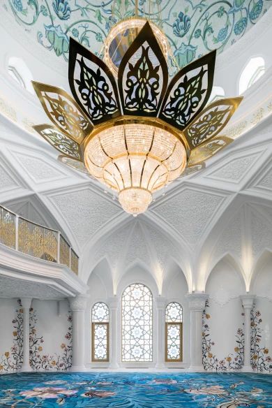 Central Mosque, Architecture Photography Buildings, Trans Siberian Railway, Mosque Design, Mosque Art, Mosque Architecture, Architectural Projects, Traditional Architecture, Marble Design