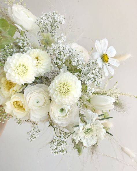 All white modern textured wedding bouquet by Blooms by Morgan Dahlias Bouquet Wedding, Textured Bridal Bouquet, Modern White Bouquet, Wax Flower Bouquet, White Dahlia, White Daisy Bridal Bouquet, White Wildflower Bouquet, Daisy Wedding Bouquet, All White Bridal Bouquet