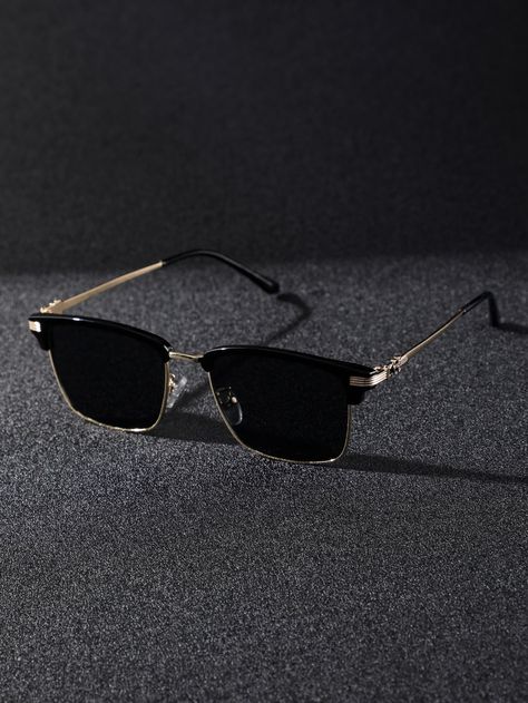 Black Casual Collar  Copper   Embellished   Men Accessories Stylish Glasses For Men, Men Minimalist Fashion, Mens Eye Glasses, Sunglass Collection, Classy Glasses, Mens Glasses Fashion, Metal Glasses, Fashion Eye Glasses, نظارات شمسية